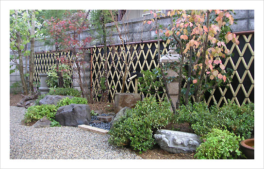 兵庫県神戸市　パノラマに見渡せる坪庭