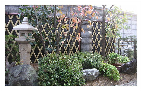 兵庫県神戸市　パノラマに見渡せる坪庭