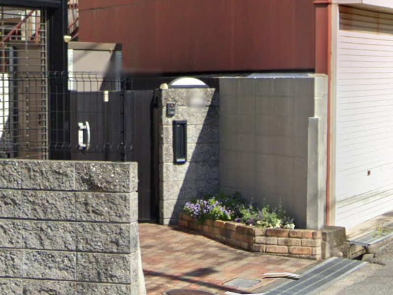 花壇・植栽：兵庫県尼崎市　個人邸　花壇の植栽・外壁塗装