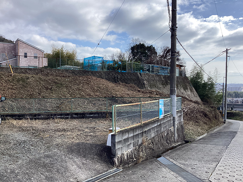 兵庫県川西市　個人邸　竹藪の伐採（タケ、クリ、カキ、その他）