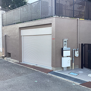 兵庫県川西市　個人邸　ガレージの雨漏り補修工事、外壁塗り替えなど