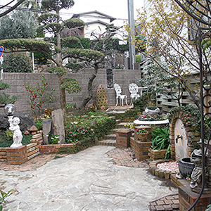 大阪府寝屋川市　個人宅　O様邸　庭園灯・噴水を用いた奥行き感のある庭